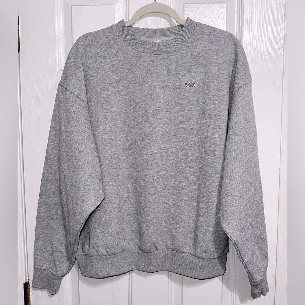 alo Accolade Crewneck Pullover